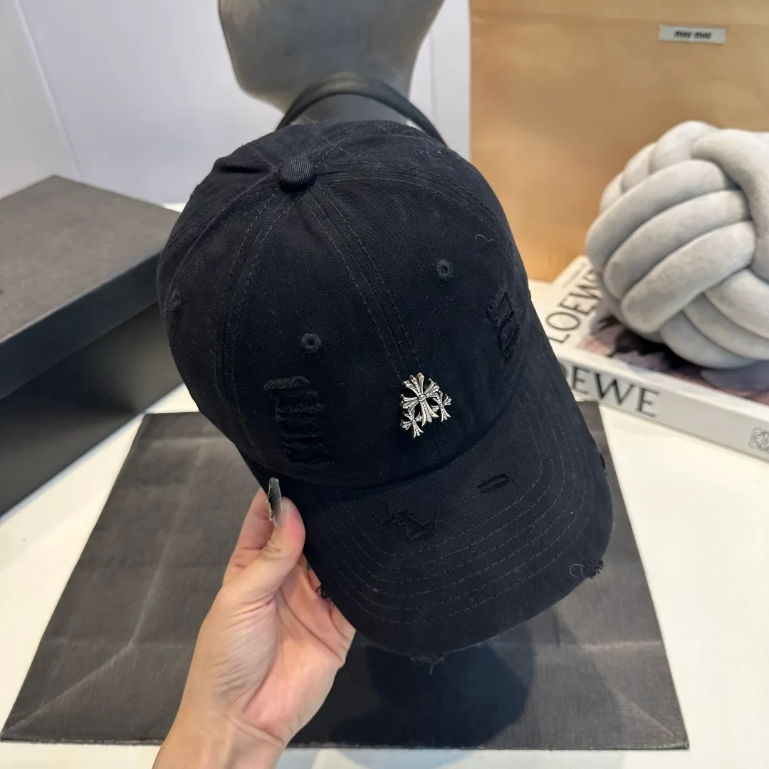 P50 Chrome Hearts 💓Early spring Korean style fashion retro distressed hole hat worn design versatile baseball cap peaked cap